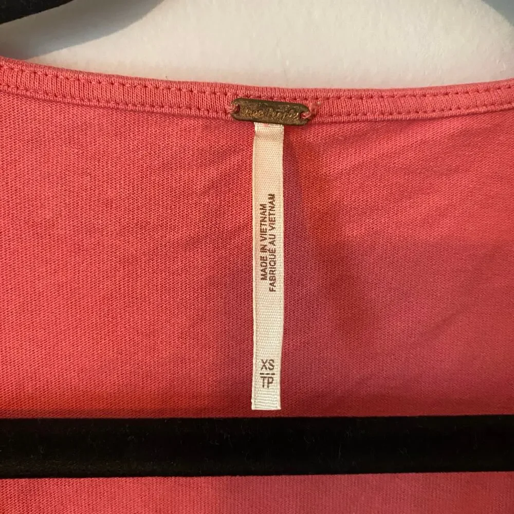 Free People Hot Pink Kitty Tee Puff Sleeve Cropped Tie Blouse Women's size XS